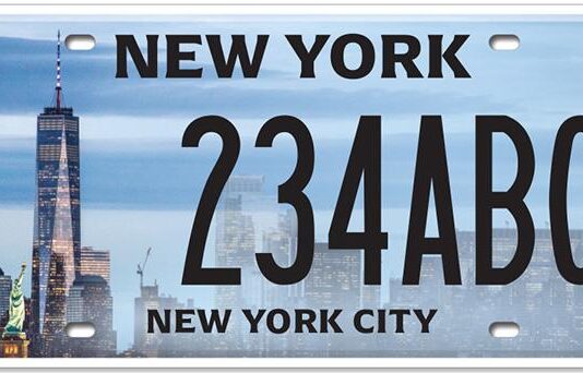 Quejándose de las flamantes matrículas de Nueva York
