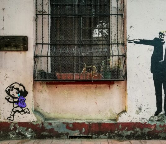 Lo que antes escandalizaba tarde o temprano aprende a gobernar